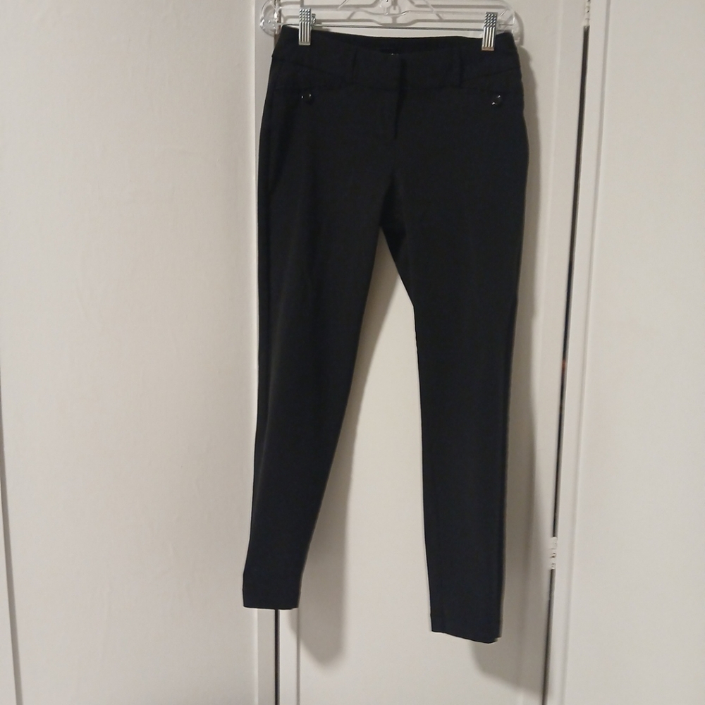 Flirtatious Women's  Skinny Casual Pants Size 7